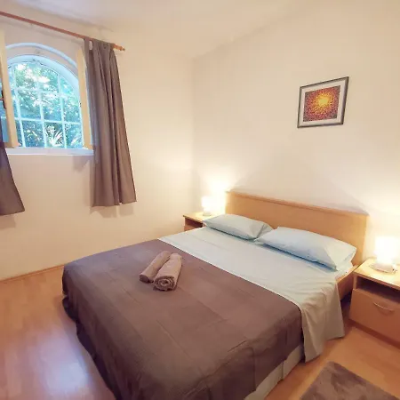 Ive Διαμέρισμα